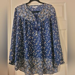DR2 Navy Floral Peasant Tunic with Tassel Tie